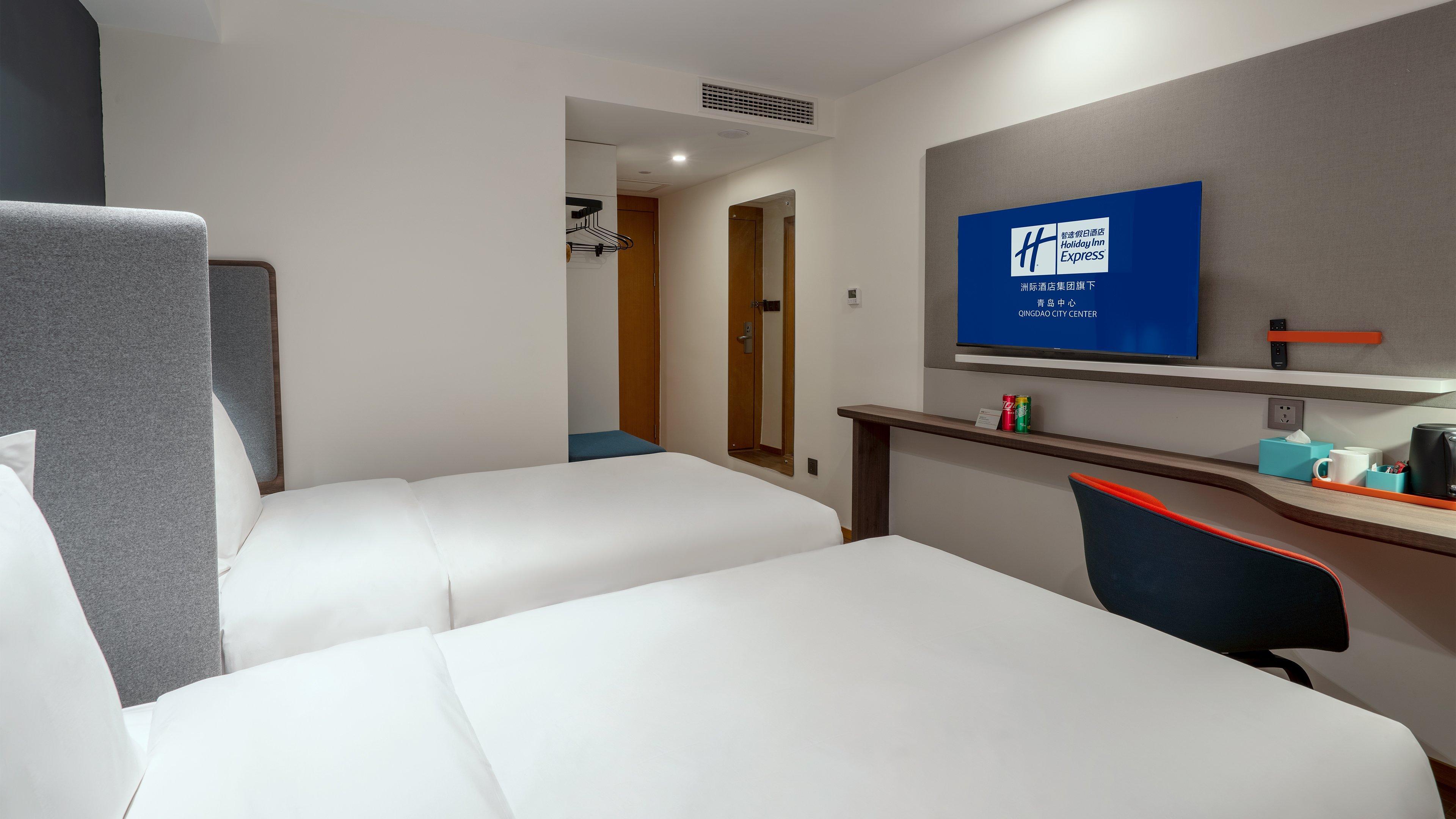 Holiday Inn Express Qingdao City Center, An Ihg Hotel Экстерьер фото