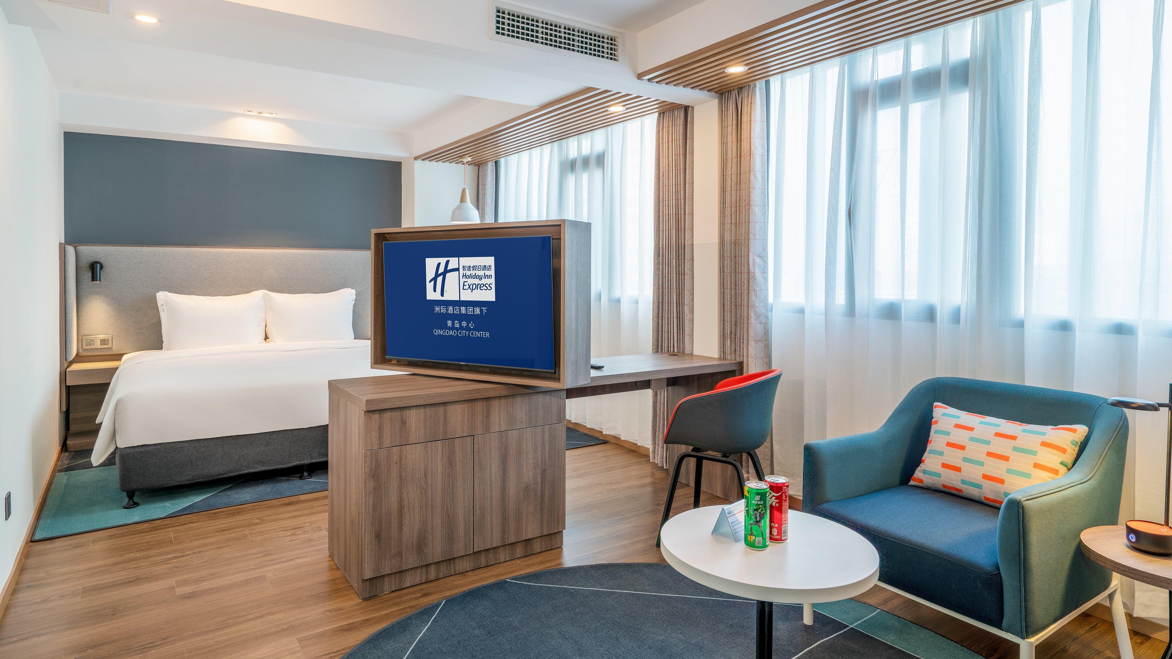 Holiday Inn Express Qingdao City Center, An Ihg Hotel Экстерьер фото